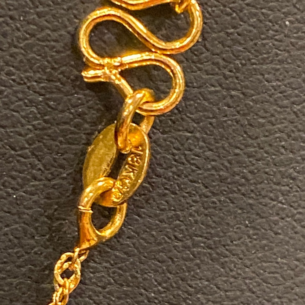 Elegant 18kt GF and Green Stone Dragon Pendant Necklace - Picture 8 of 9